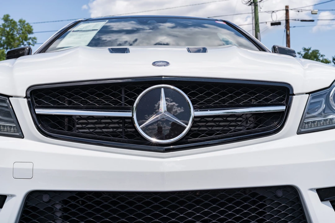2015 Mercedes-Benz W204 C 63 AMG - Image 12 of 31