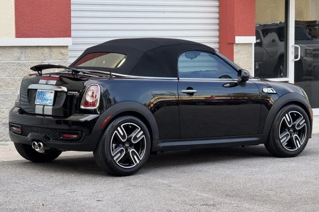 2015 Mini Coupe & Roadster - Image 2 of 7