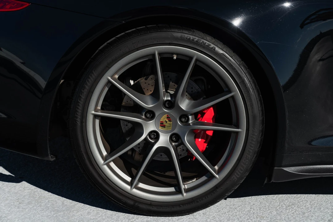 2015 Porsche 991 Carrera 4S - Image 28 of 31