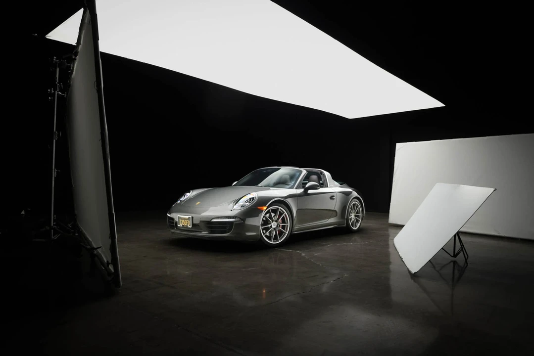 2015 Porsche 991 Targa 4 & 4S - Image 3 of 31