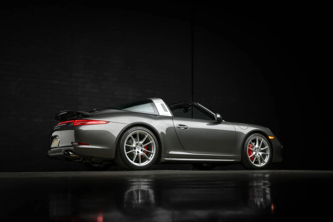 2015 Porsche 991 Targa 4 & 4S - Image 27 of 31