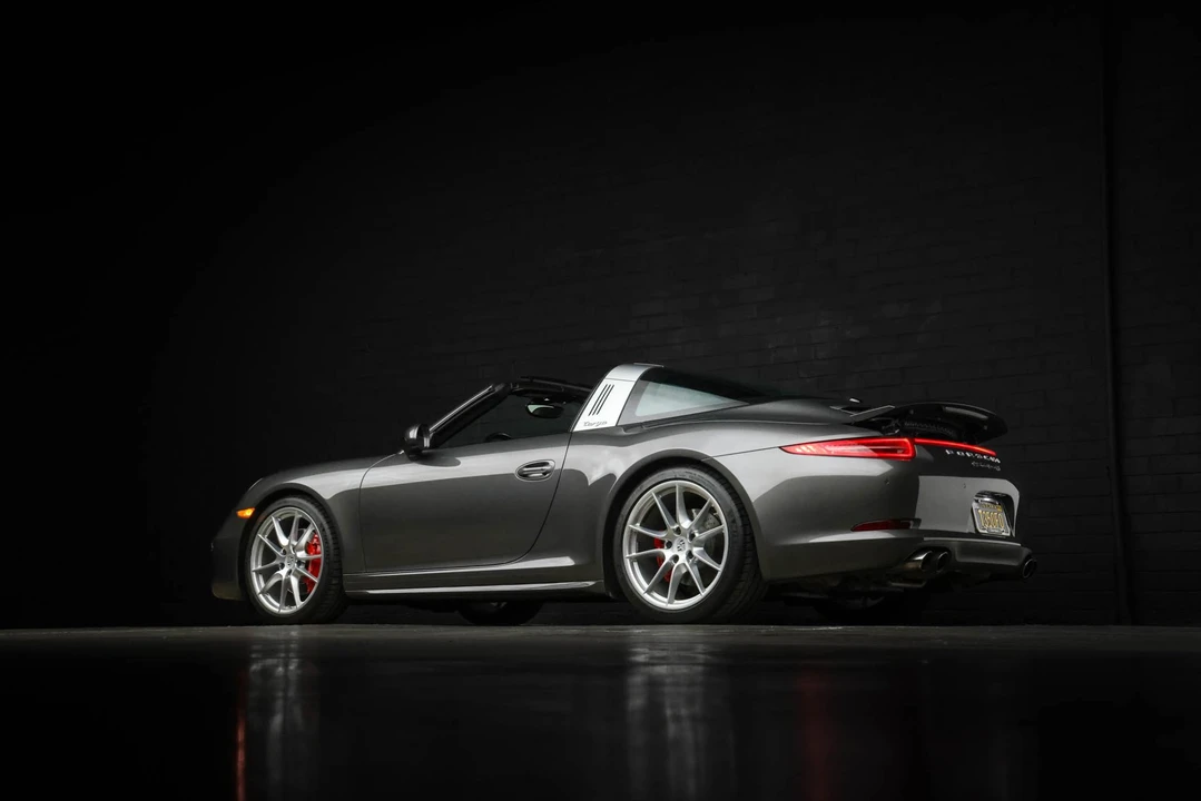 2015 Porsche 991 Targa 4 & 4S - Image 16 of 31