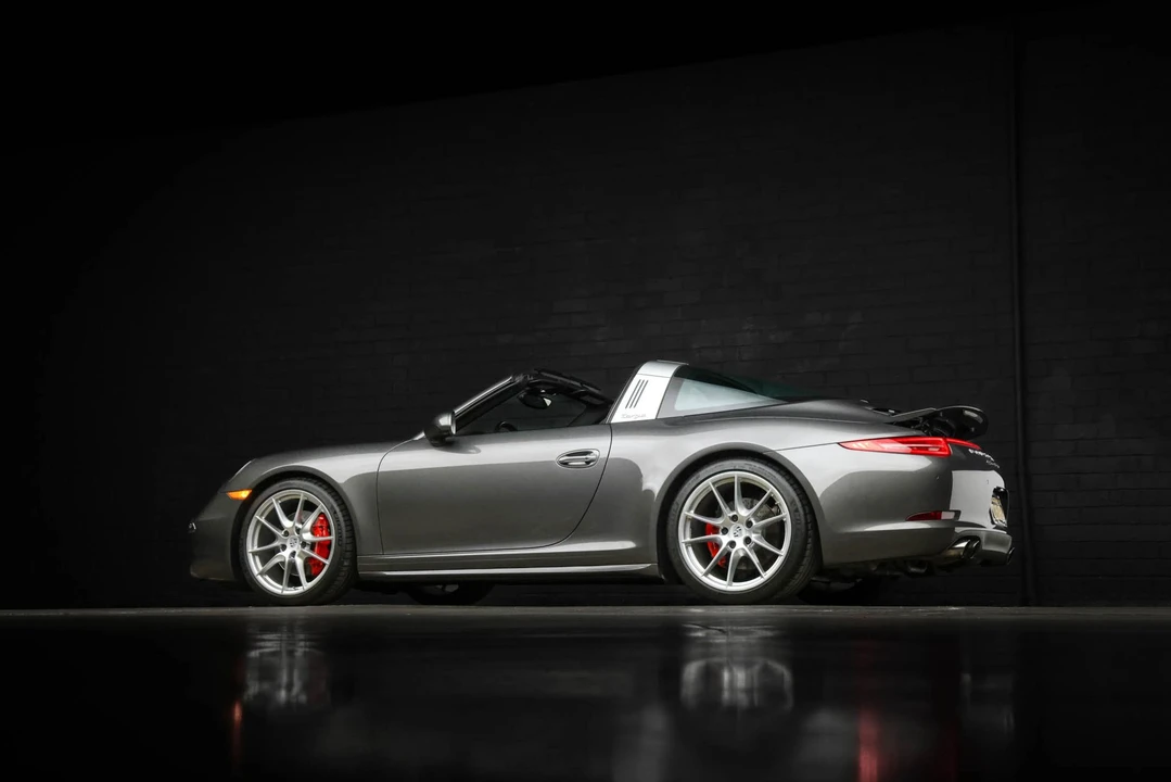 2015 Porsche 991 Targa 4 & 4S - Image 15 of 31