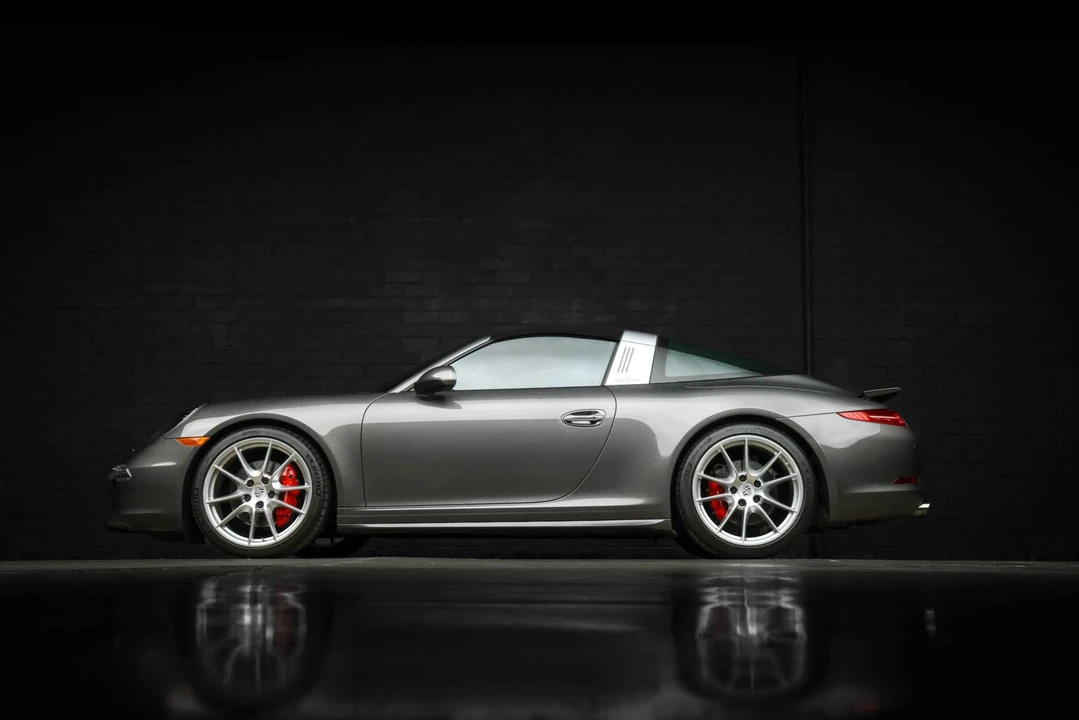 2015 Porsche 991 Targa 4 & 4S - Image 12 of 31