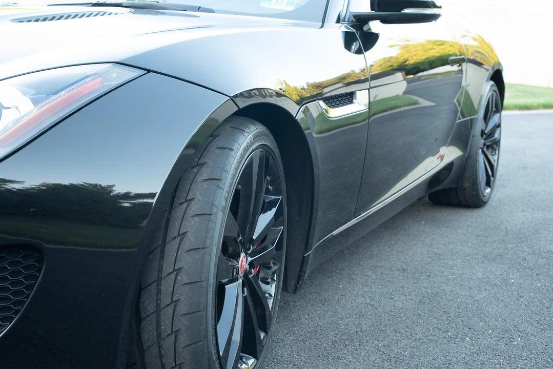 2016 Jaguar F-Type 1st Gen - Image 27 of 31