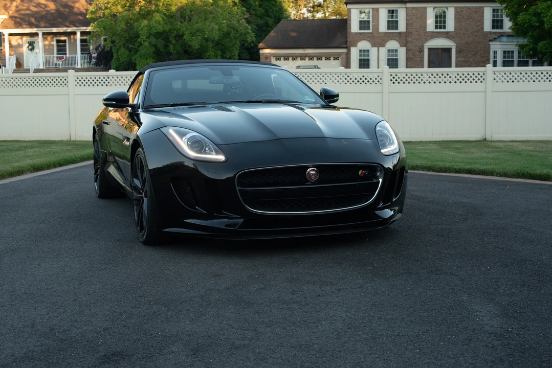 2016 Jaguar F-Type 1st Gen - Image 5 of 31