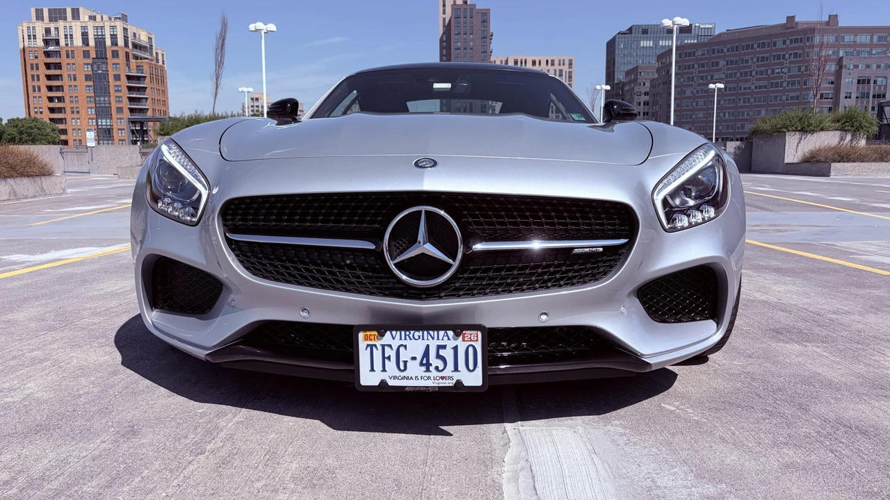 2016 Mercedes-Benz C190/R190 AMG GT - Image 14 of 31