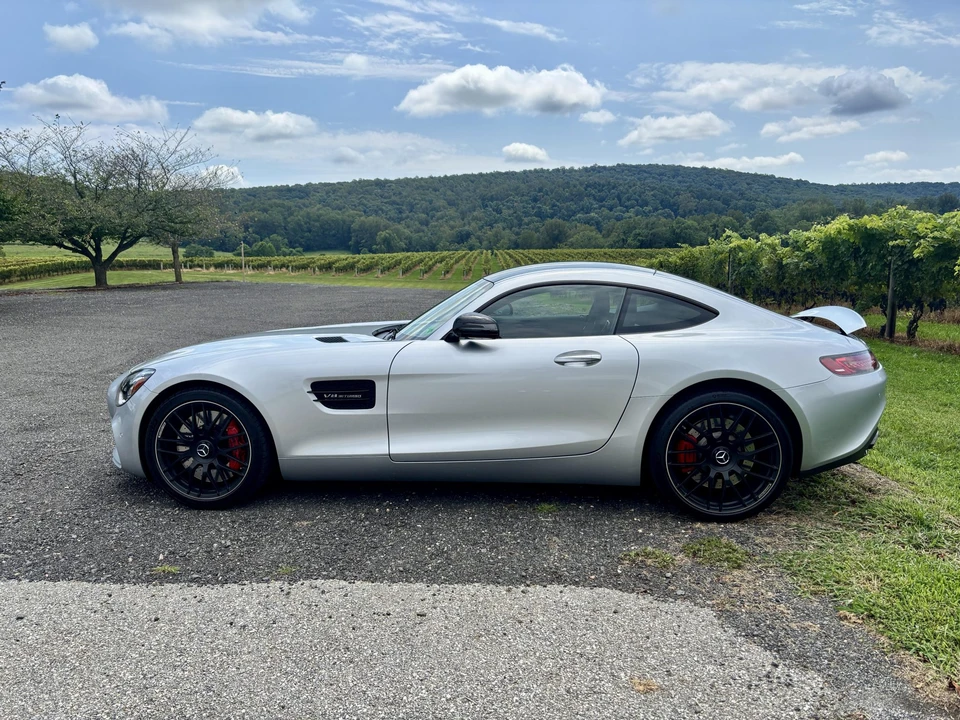 2016 Mercedes-Benz C190/R190 AMG GT - Image 2 of 31