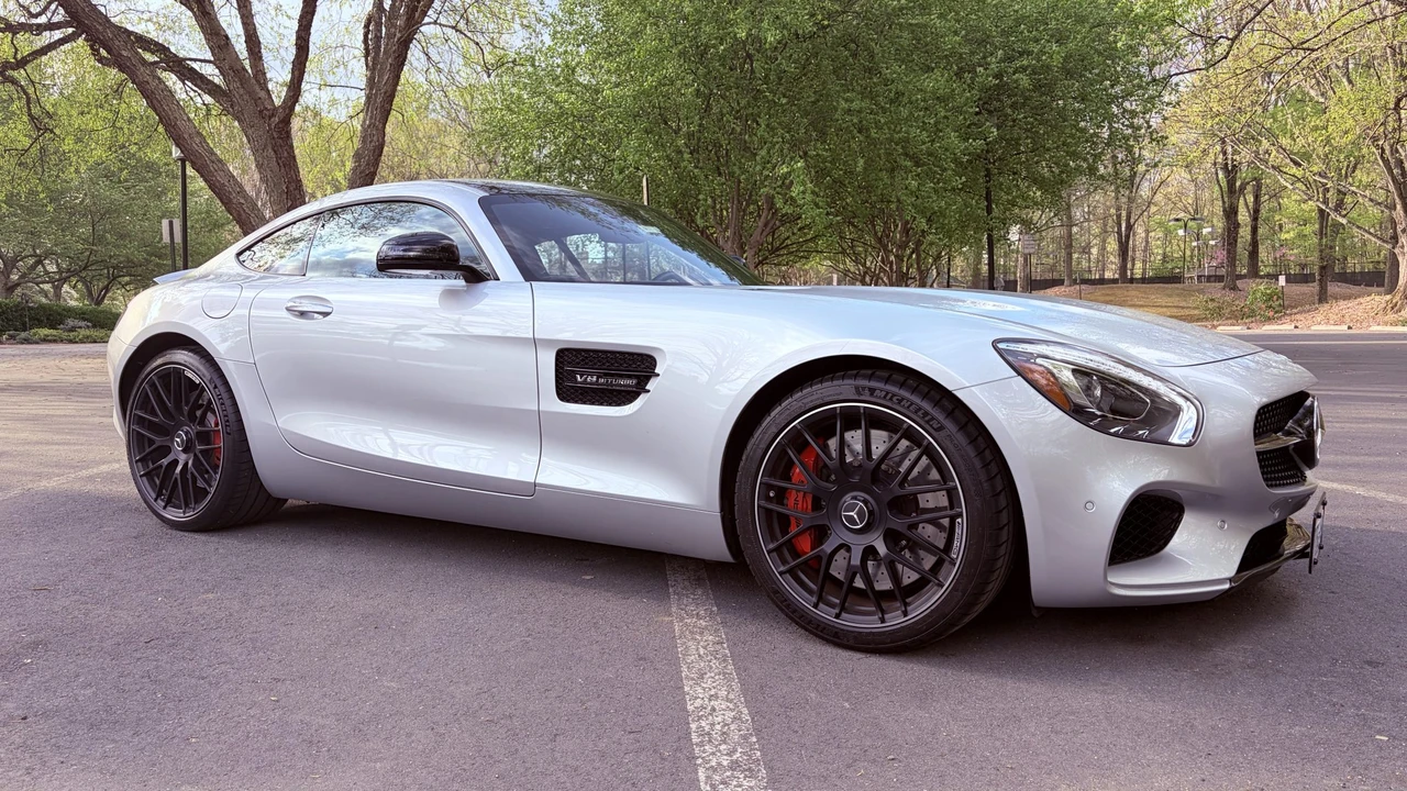 2016 Mercedes-Benz C190/R190 AMG GT - Image 16 of 31