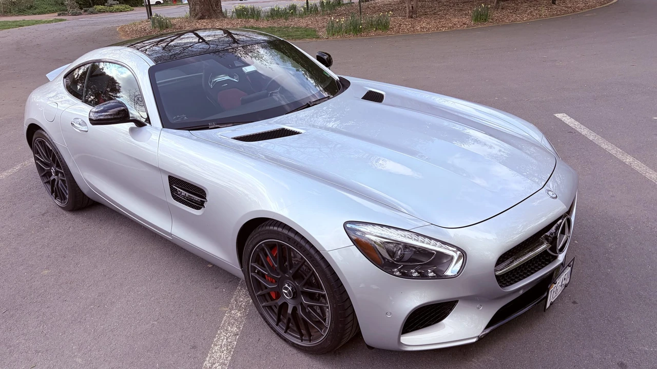 2016 Mercedes-Benz C190/R190 AMG GT - Image 15 of 31
