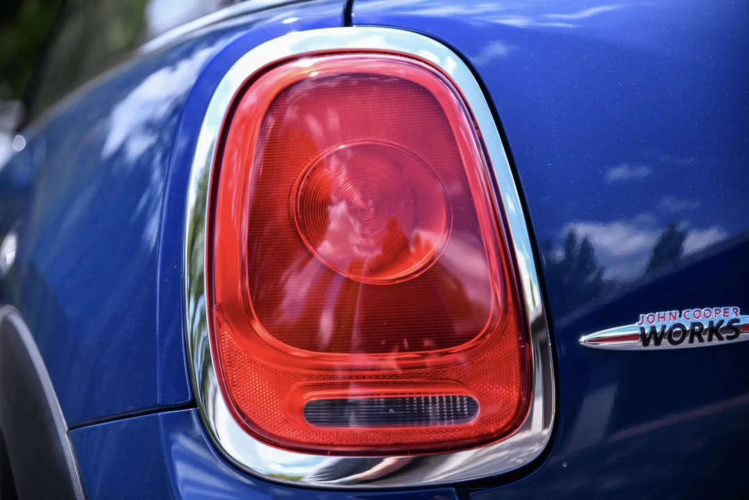 2016 Mini Mini Cooper S 3rd Gen - Image 30 of 31