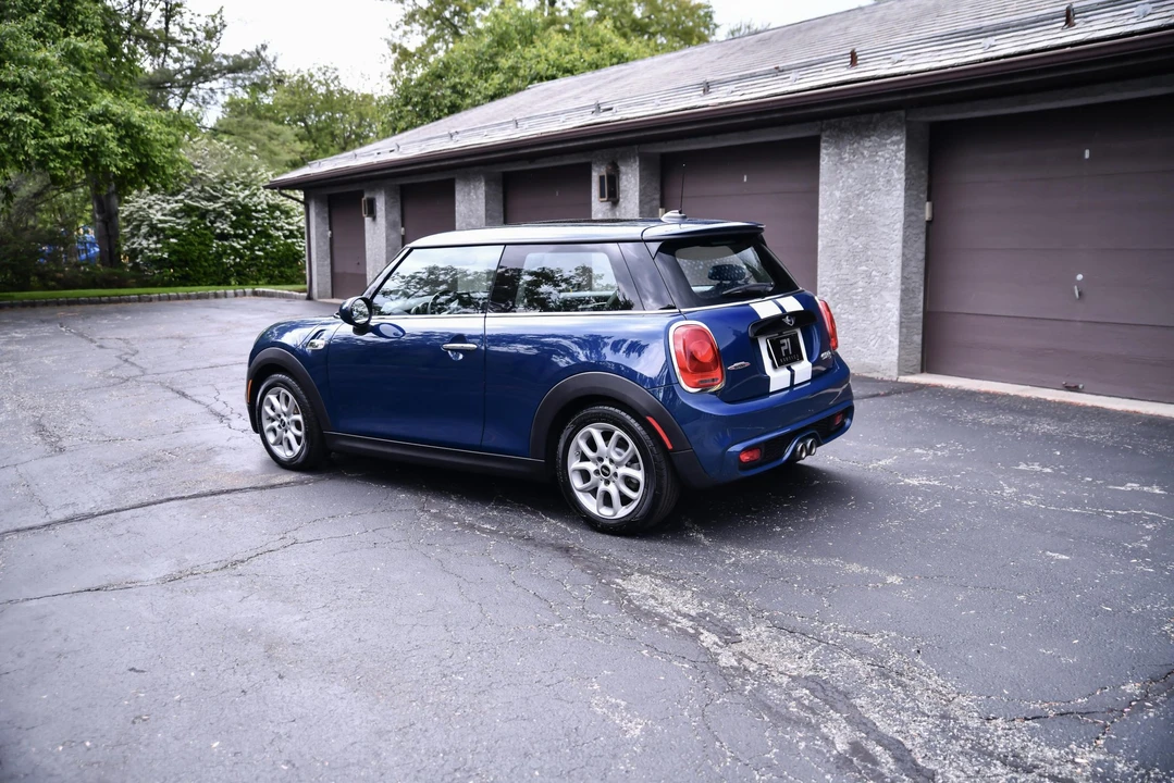 2016 Mini Mini Cooper S 3rd Gen - Image 5 of 31