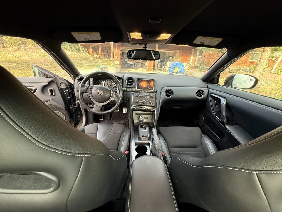 2016 Nissan R35 GT-R Premium - Image 27 of 31