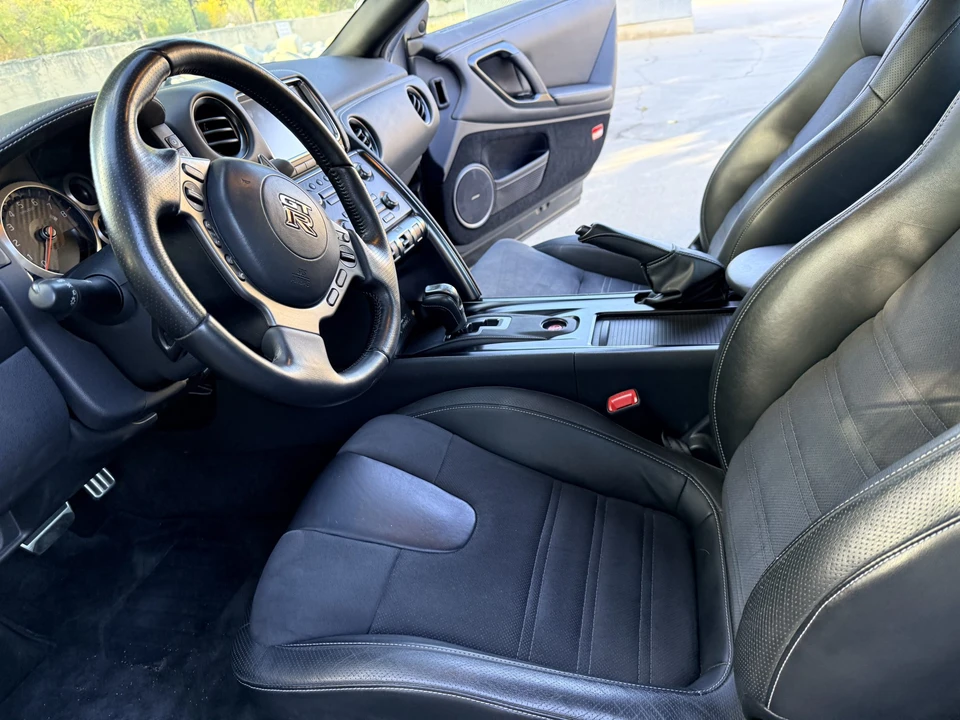 2016 Nissan R35 GT-R Premium - Image 24 of 31
