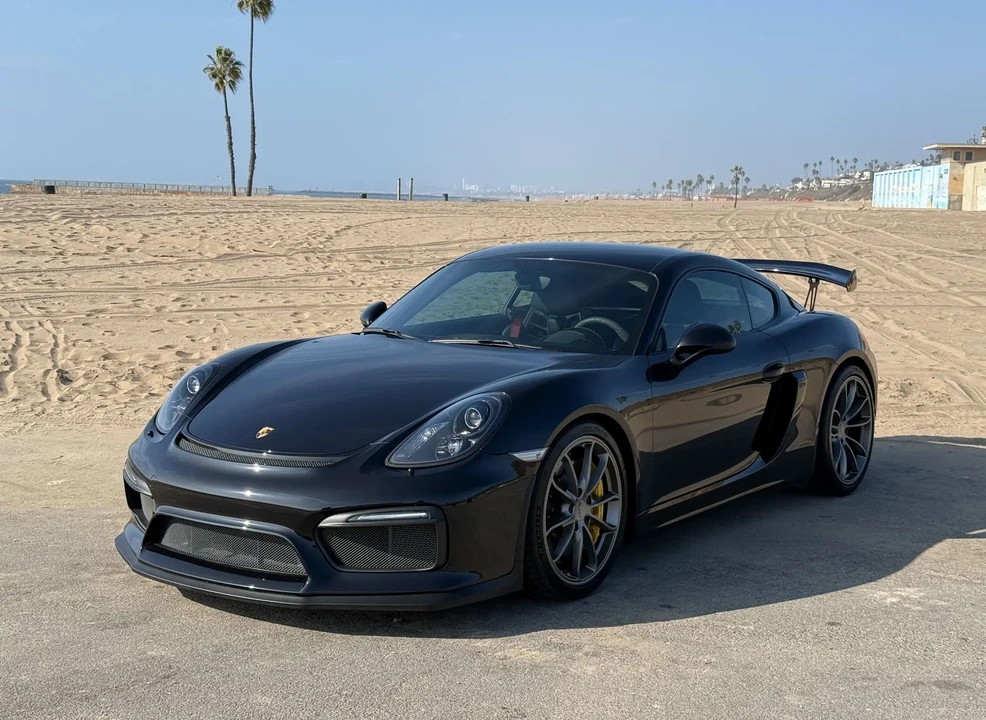 2016 Porsche 981 Cayman GT4 - Image 2 of 6