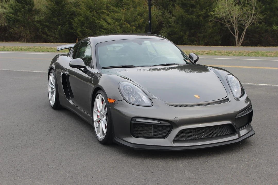 2016 Porsche 981 Cayman GT4 - Image 3 of 31
