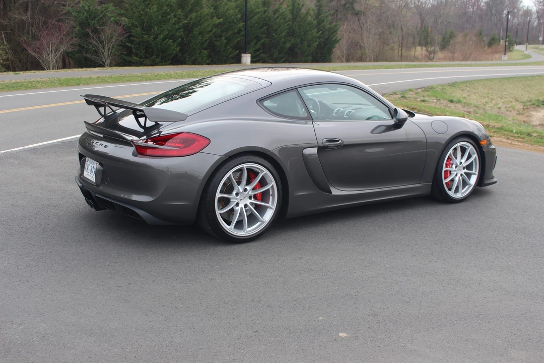 2016 Porsche 981 Cayman GT4 - Image 23 of 31