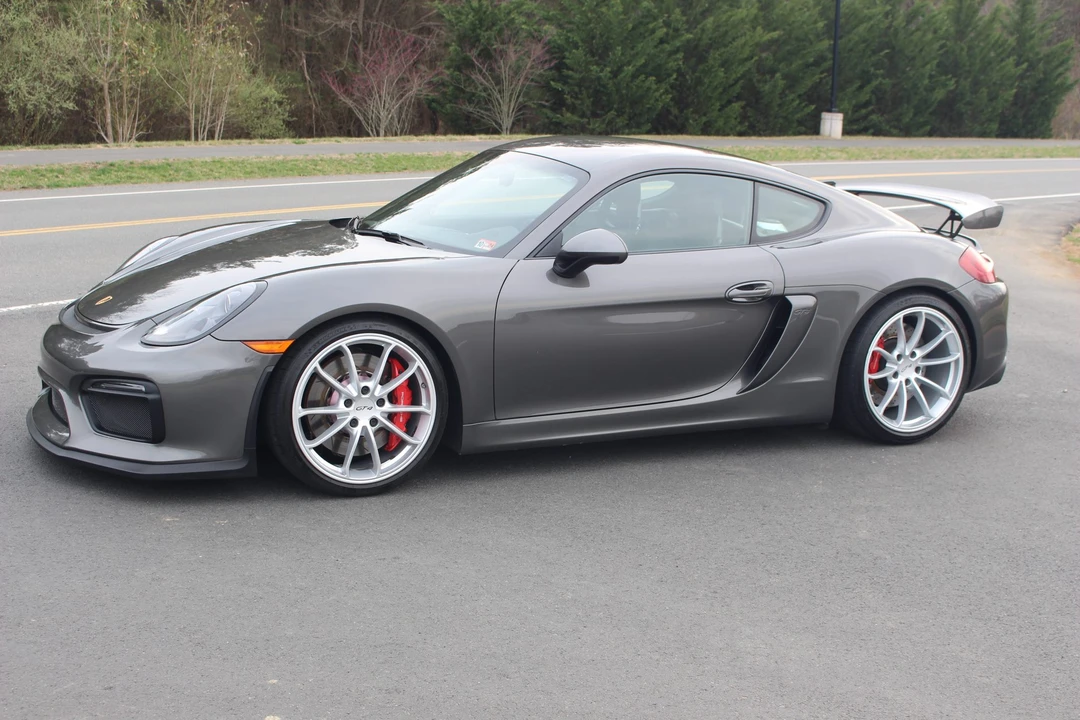 2016 Porsche 981 Cayman GT4 - Image 12 of 31