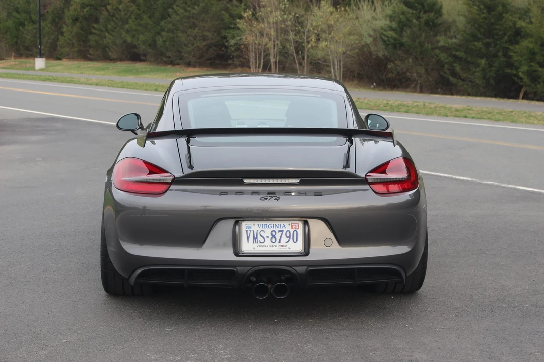2016 Porsche 981 Cayman GT4 - Image 18 of 31