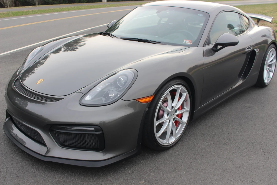 2016 Porsche 981 Cayman GT4 - Image 30 of 31