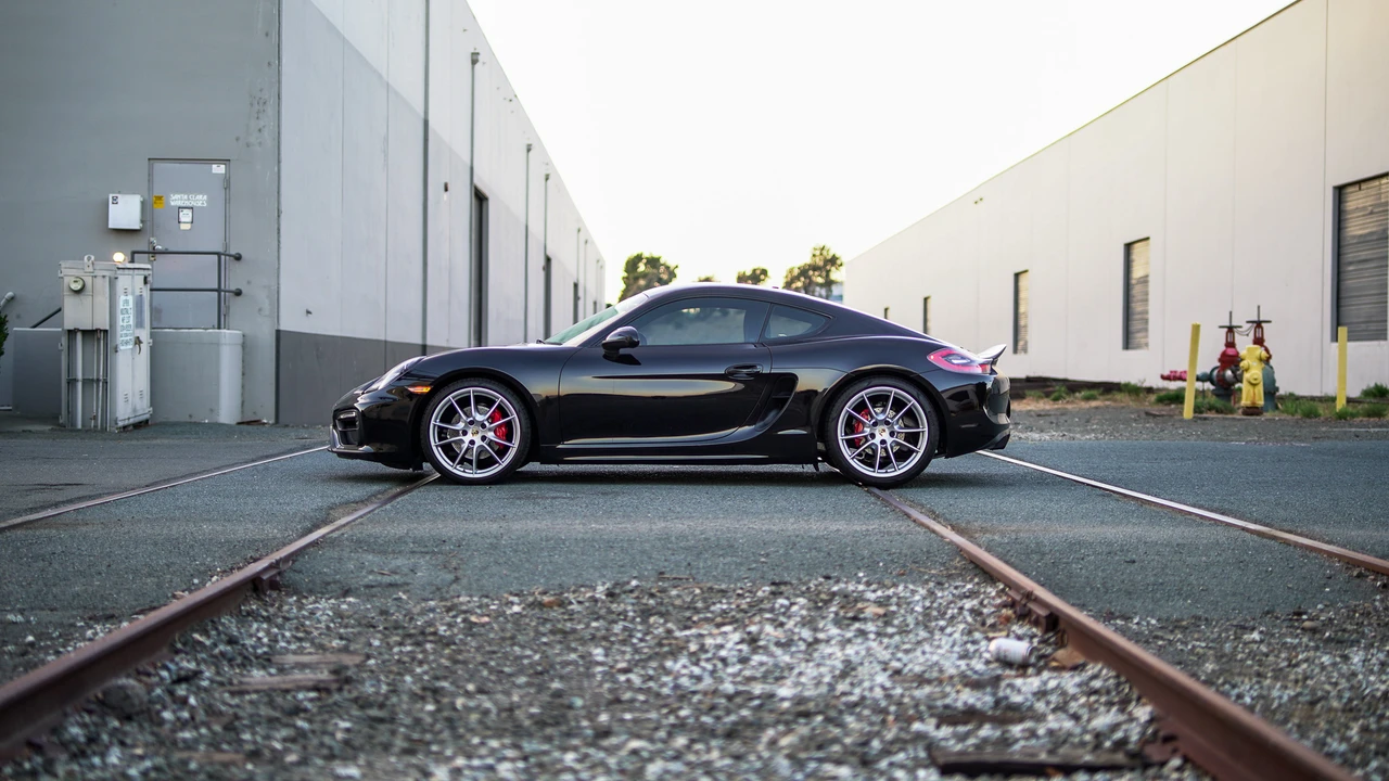 2016 Porsche 981 Cayman GTS - Image 31 of 31