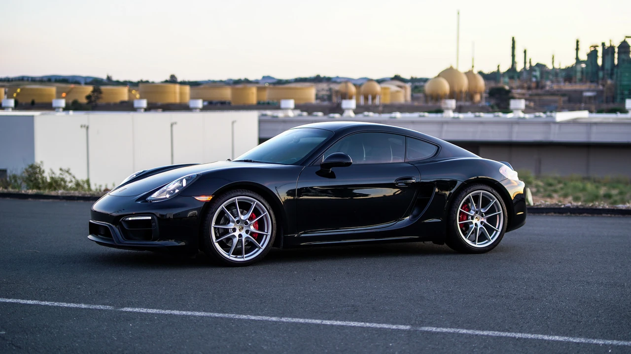 2016 Porsche 981 Cayman GTS - Image 7 of 31