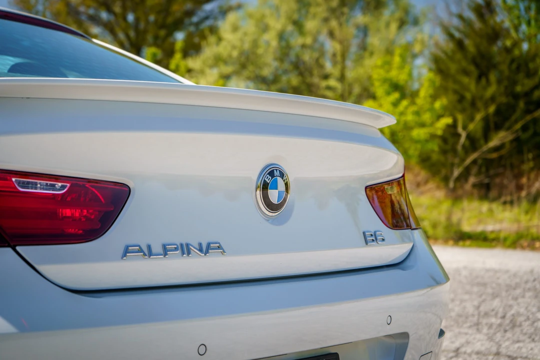 2017 BMW Alpina B6 - Image 25 of 31
