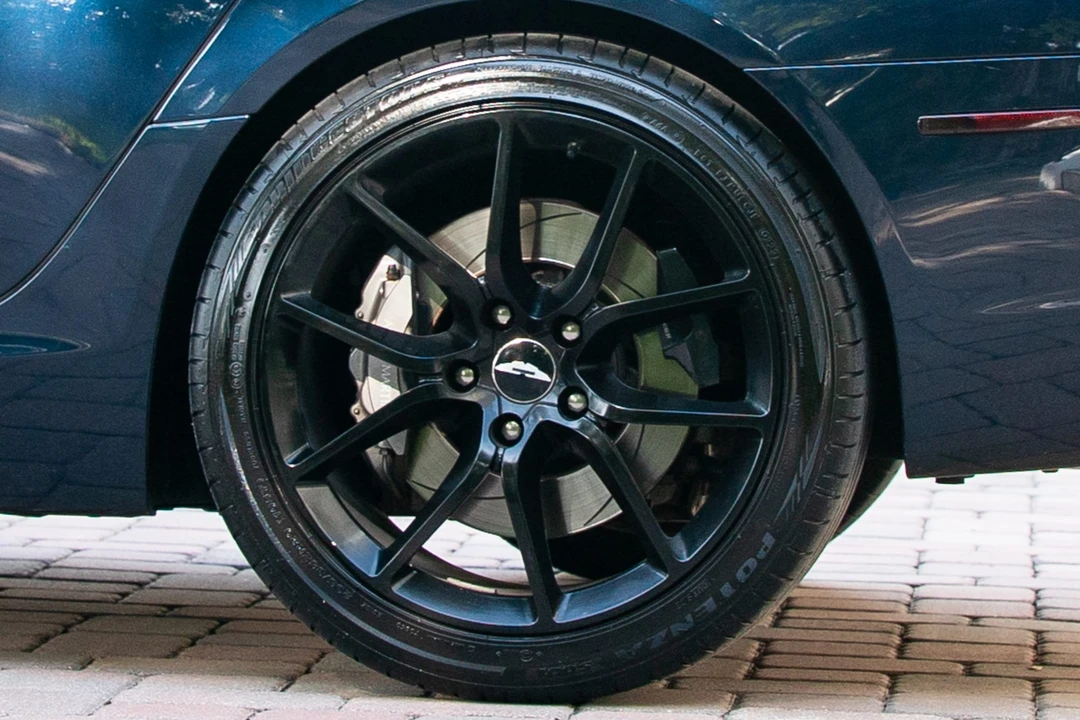 2017 Aston Martin Rapide - Image 30 of 31