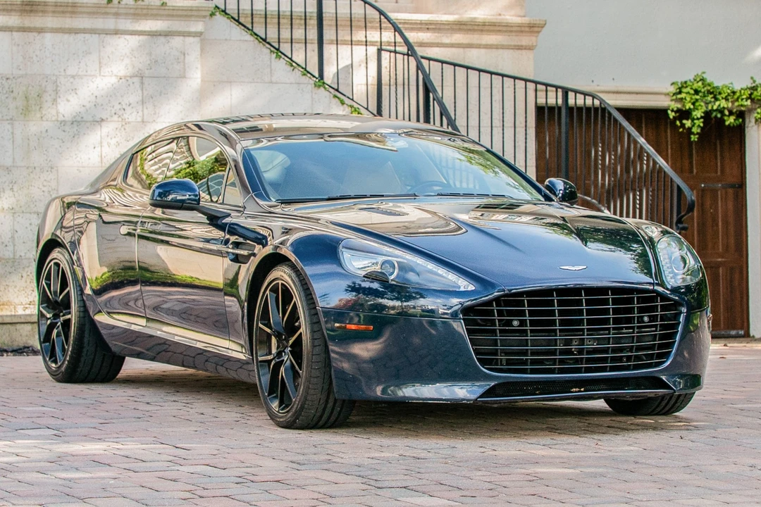 2017 Aston Martin Rapide - Image 3 of 31