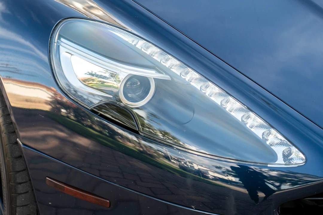 2017 Aston Martin Rapide - Image 9 of 31