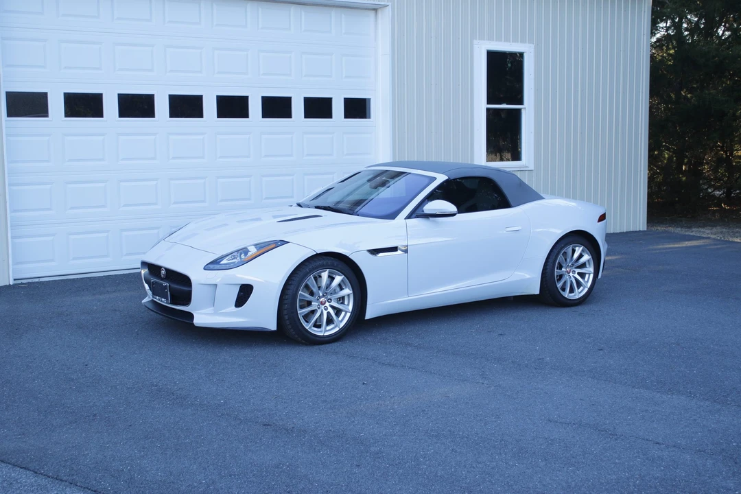 2017 Jaguar F-Type 1st Gen - Image 17 of 31