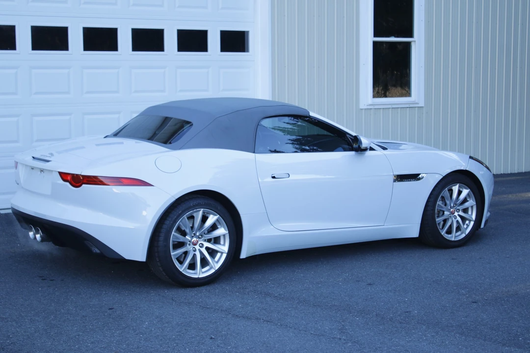 2017 Jaguar F-Type 1st Gen - Image 27 of 31