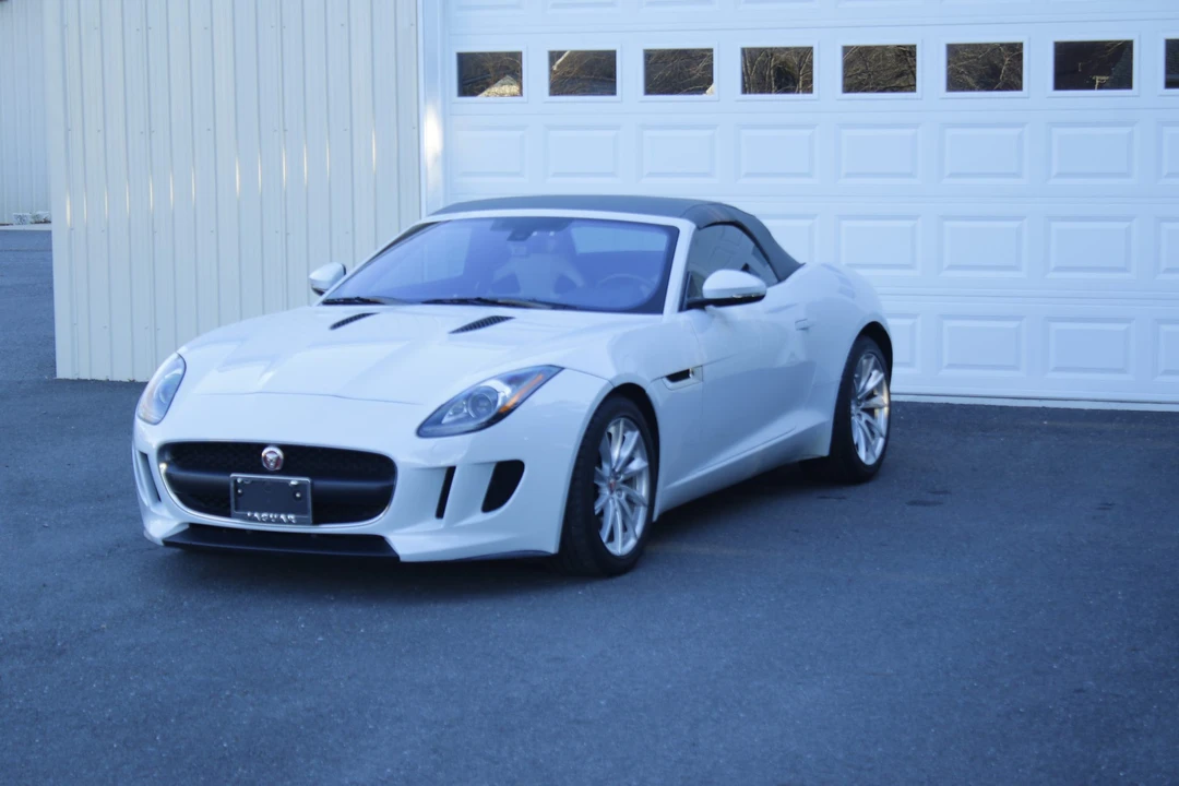 2017 Jaguar F-Type 1st Gen - Image 16 of 31