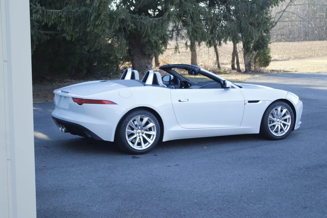 2017 Jaguar F-Type 1st Gen - Image 6 of 31