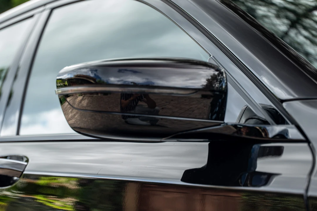 2018 BMW Alpina B7 - Image 18 of 21