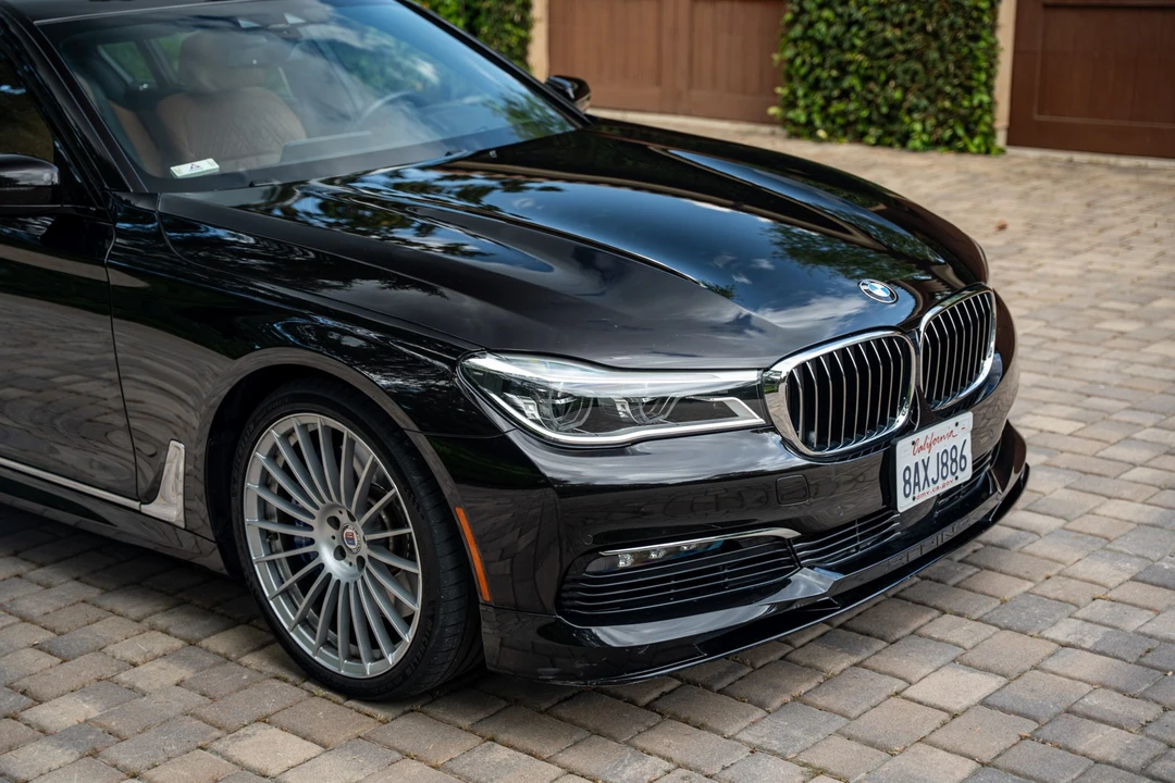 2018 BMW Alpina B7 - Image 14 of 21