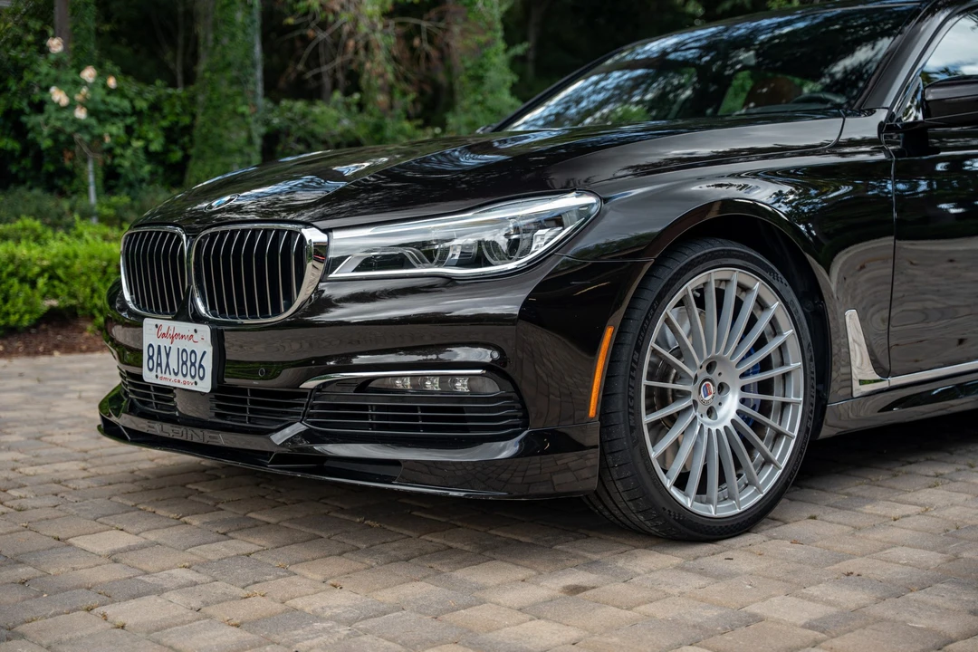2018 BMW Alpina B7 - Image 13 of 21