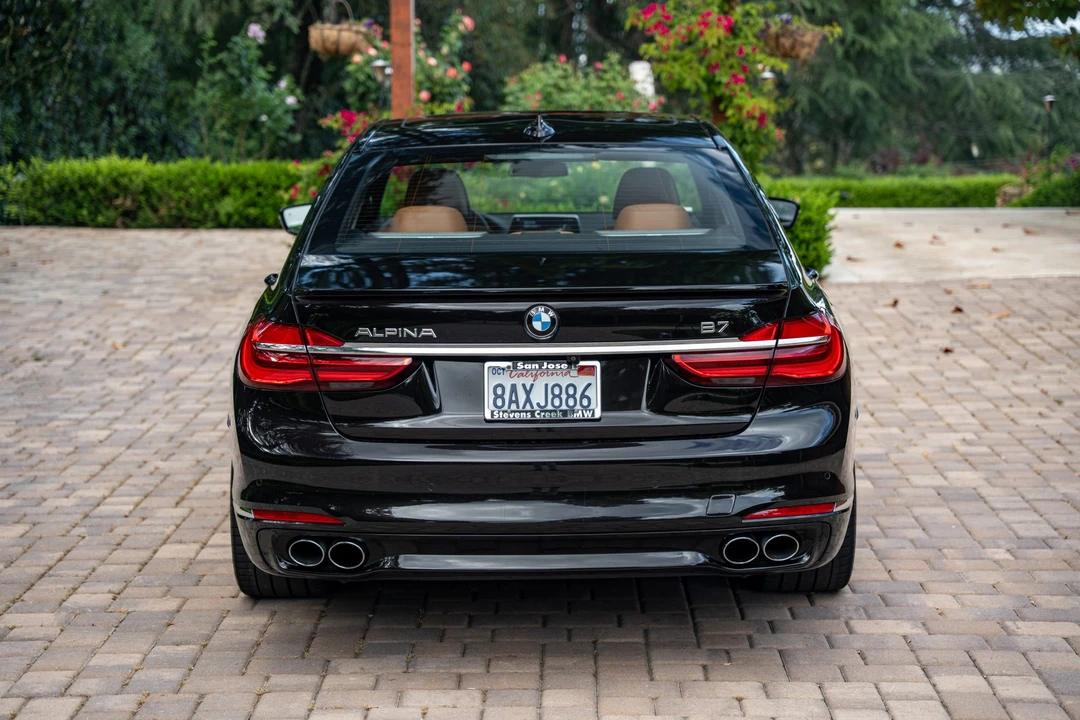 2018 BMW Alpina B7 - Image 8 of 21