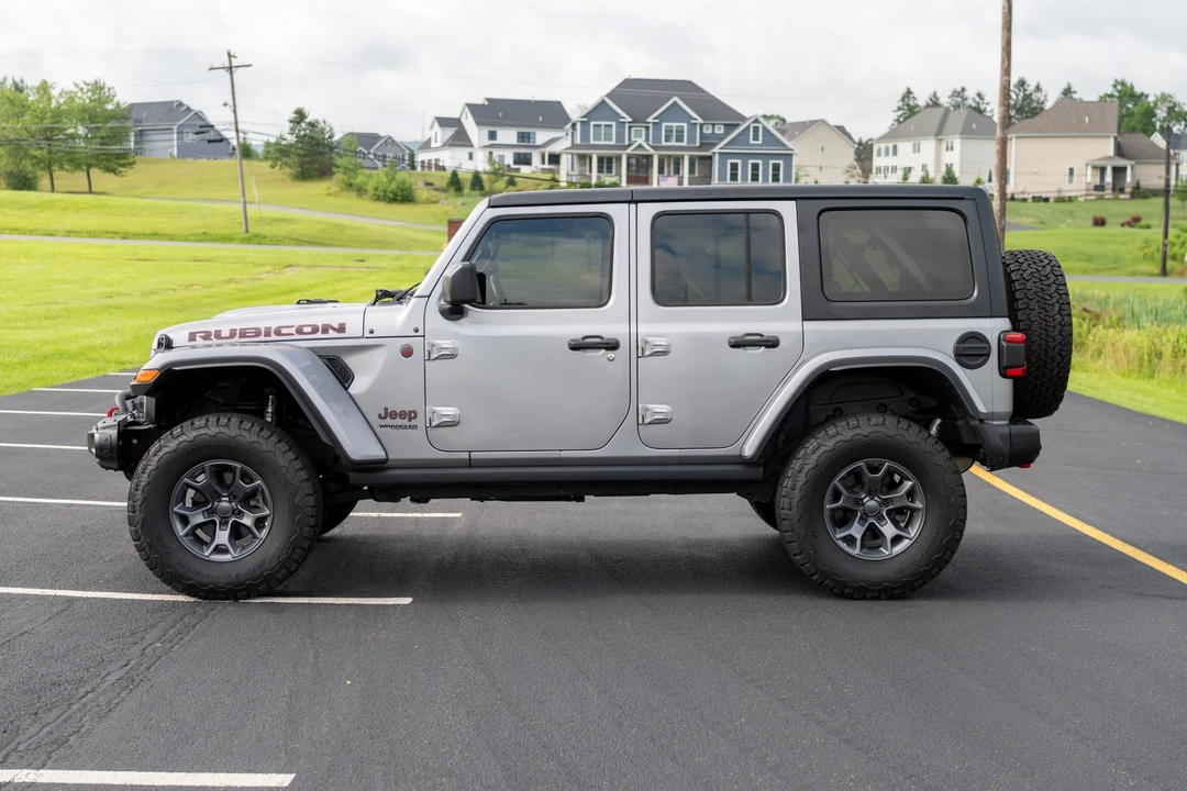2018 Jeep JL Wrangler - Image 9 of 31