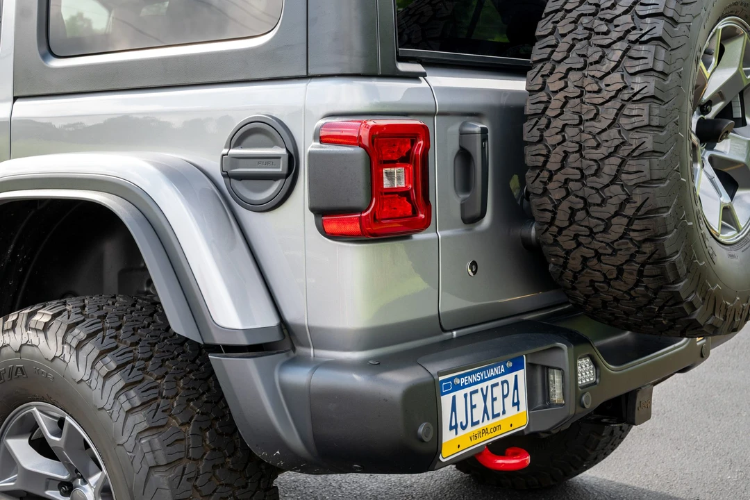 2018 Jeep JL Wrangler - Image 12 of 31