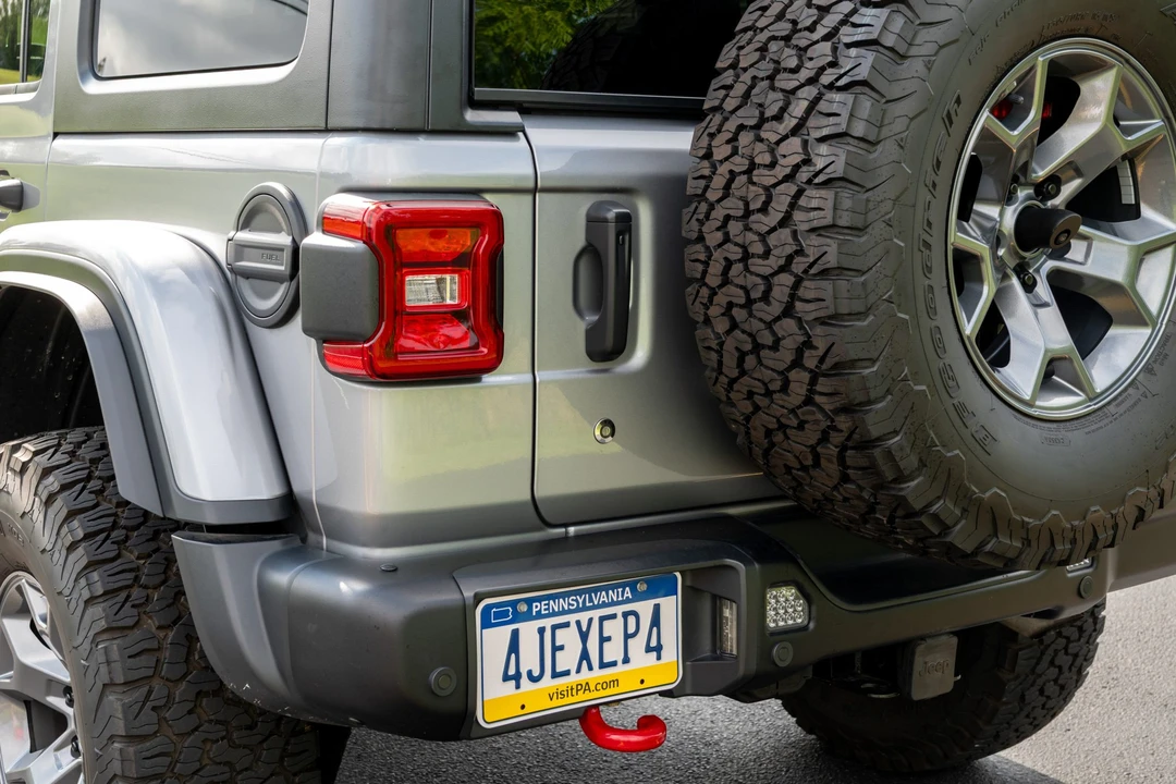 2018 Jeep JL Wrangler - Image 11 of 31