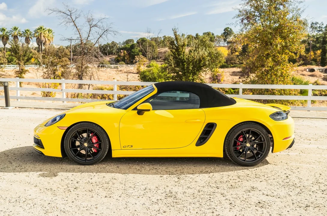 2018 Porsche 718 Boxster GTS - Image 5 of 6