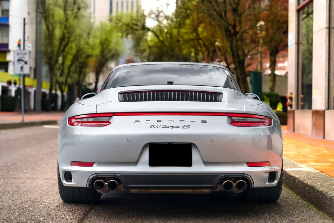 2018 Porsche 991 Targa 4 & 4S - Image 5 of 6