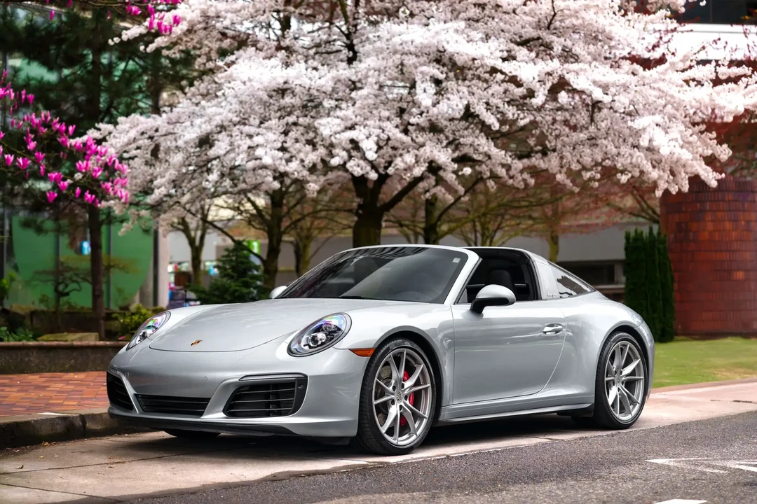 2018 Porsche 991 Targa 4 & 4S - Image 2 of 6