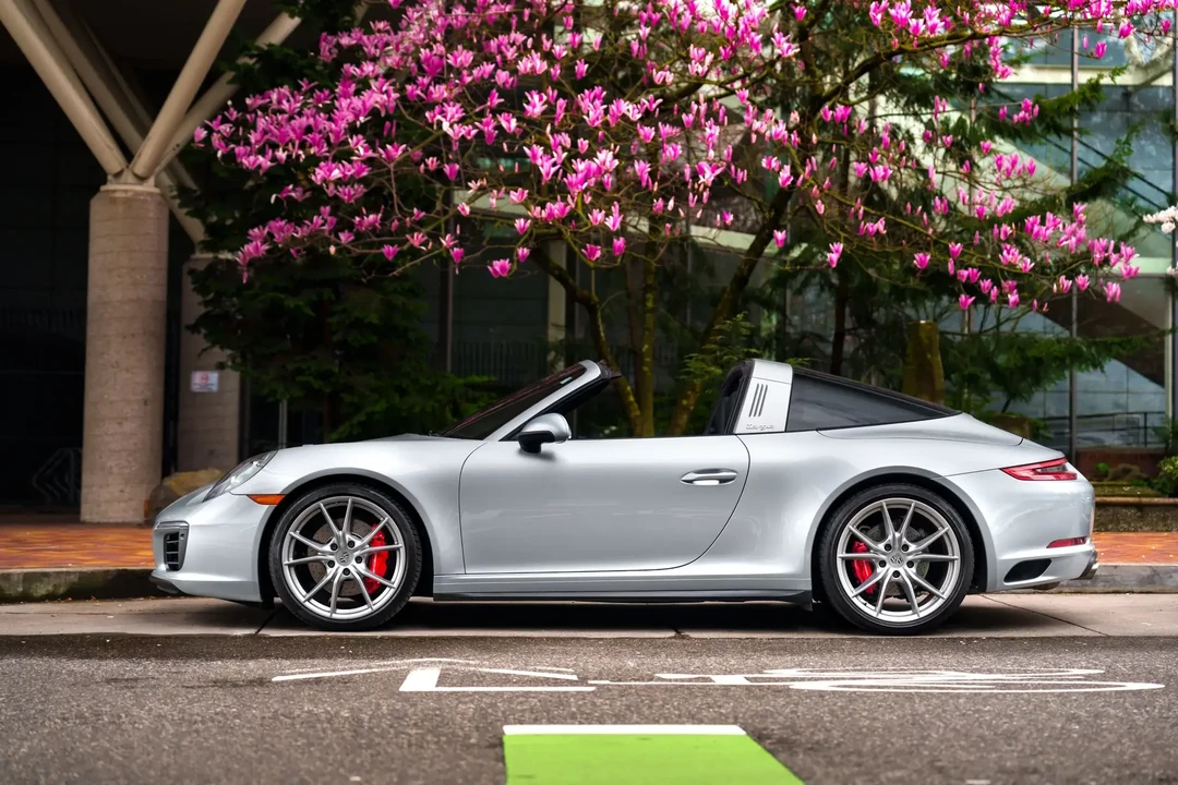 2018 Porsche 991 Targa 4 & 4S - Image 3 of 6