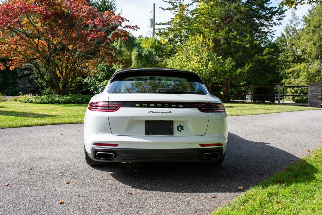 2018 Porsche 971 Panamera - Image 19 of 31