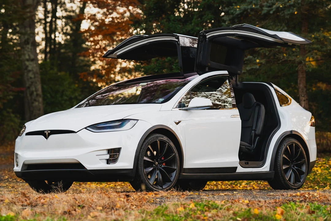 2018 Tesla Model X - Image 27 of 31