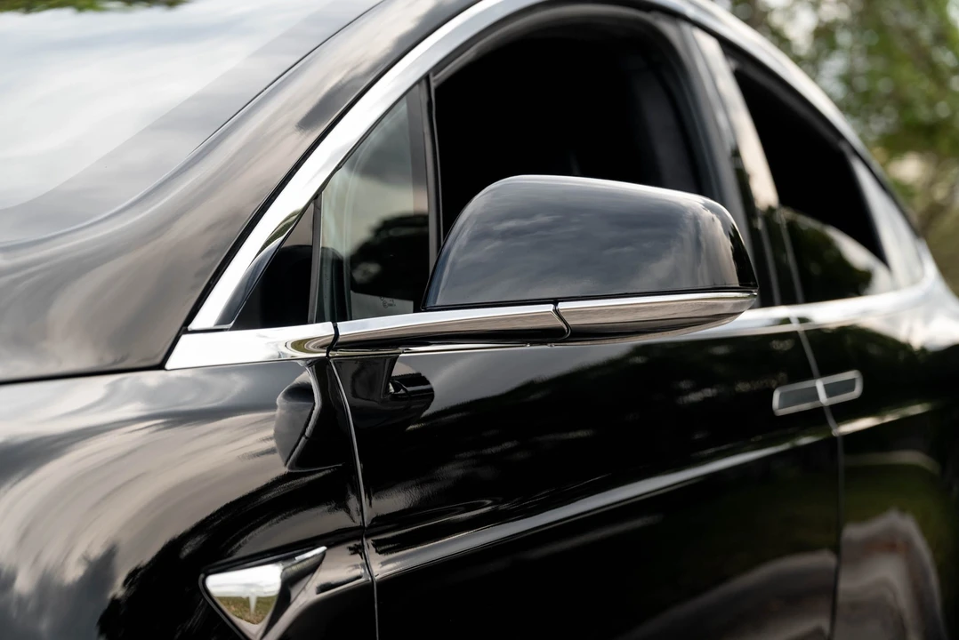 2018 Tesla Model X - Image 30 of 31