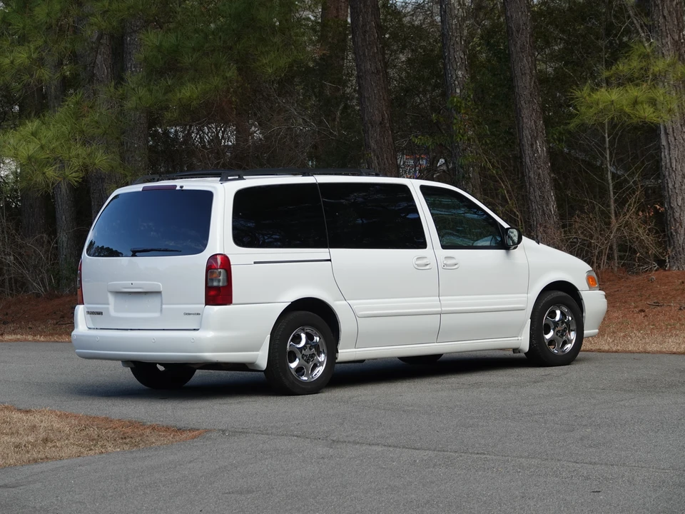 2003 Oldsmobile Silhouette - Image 9 of 31