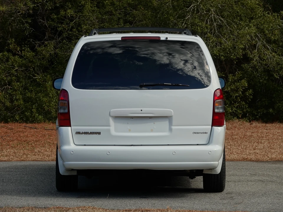 2003 Oldsmobile Silhouette - Image 10 of 31